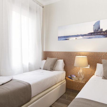 Eixample Building Apartments By Mercedes Heritage برشلونة الغرفة الصورة
