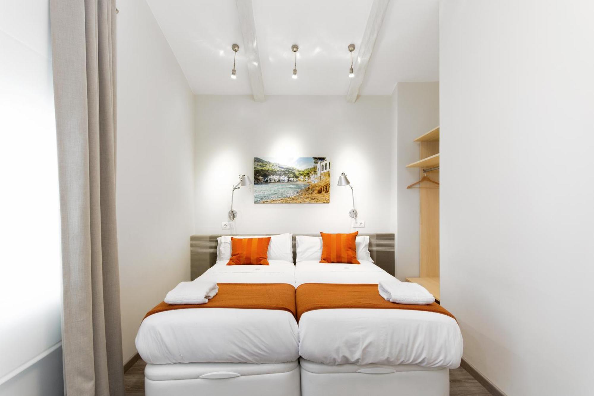 Eixample Building Apartments By Mercedes Heritage برشلونة الغرفة الصورة