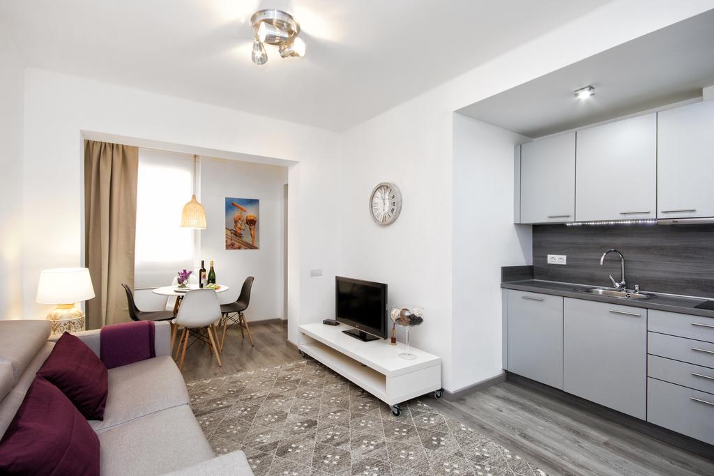 Eixample Building Apartments By Mercedes Heritage برشلونة المظهر الخارجي الصورة