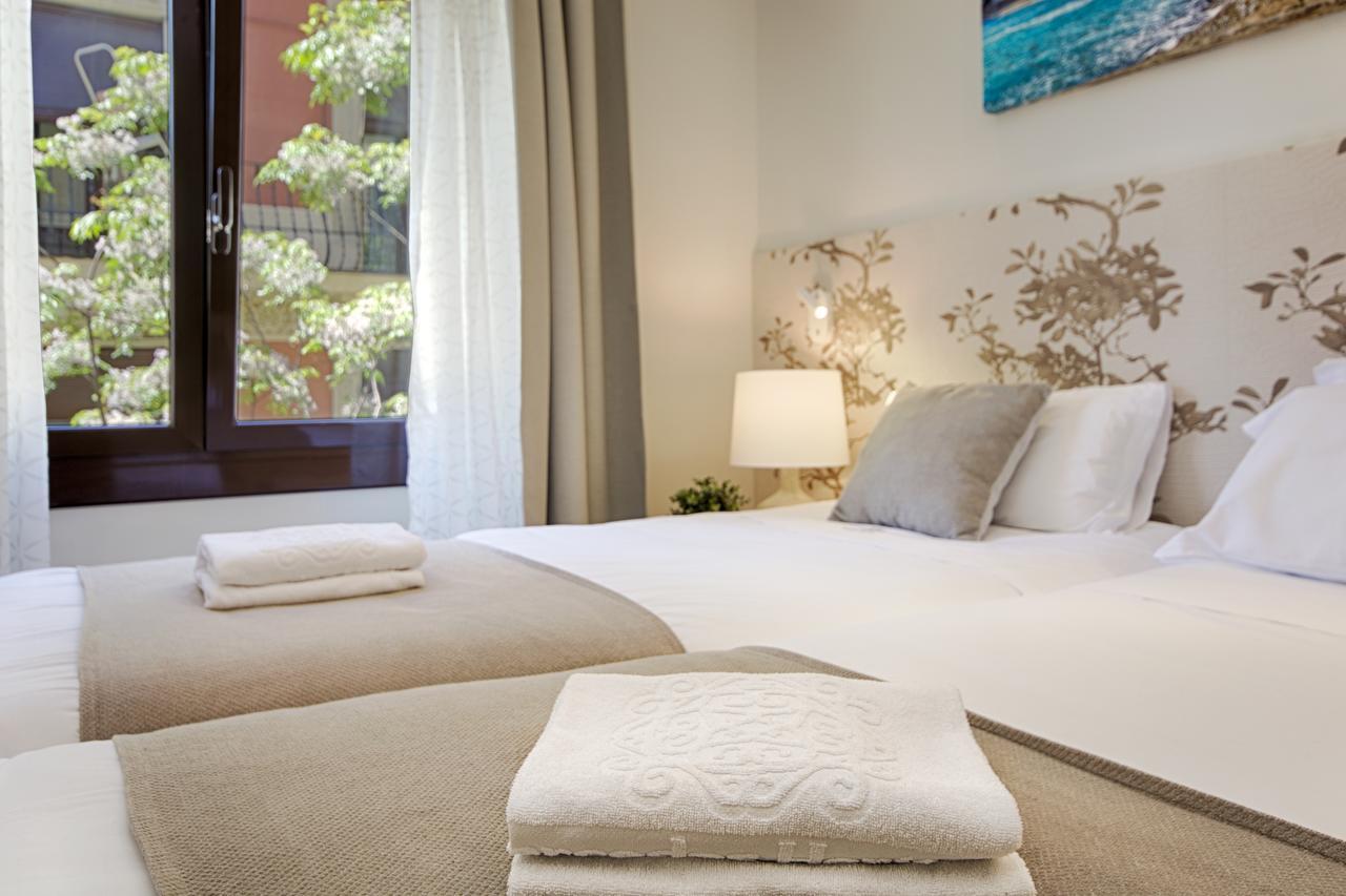 Eixample Building Apartments By Mercedes Heritage برشلونة المظهر الخارجي الصورة